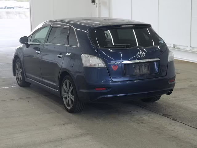 TOYOTA MARK X ZIO