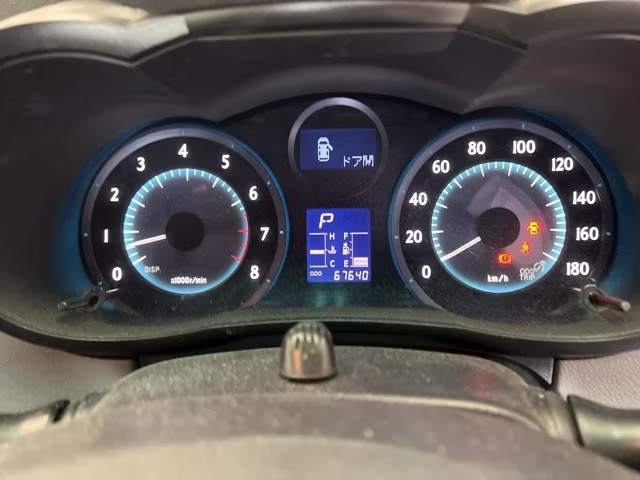 TOYOTA MARK X ZIO