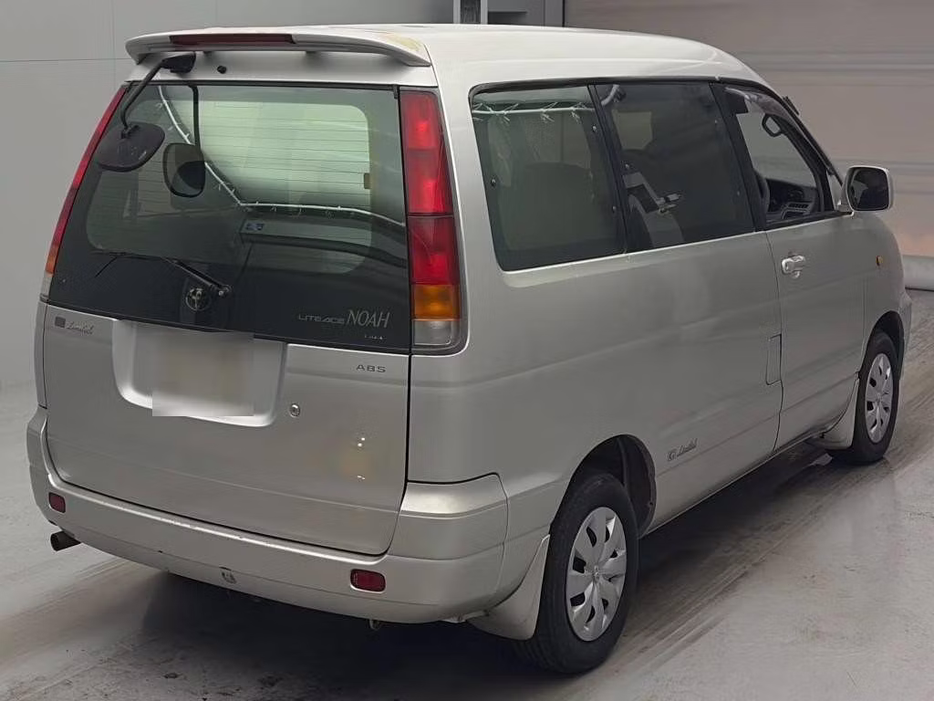 TOYOTA LITE ACE NOAH