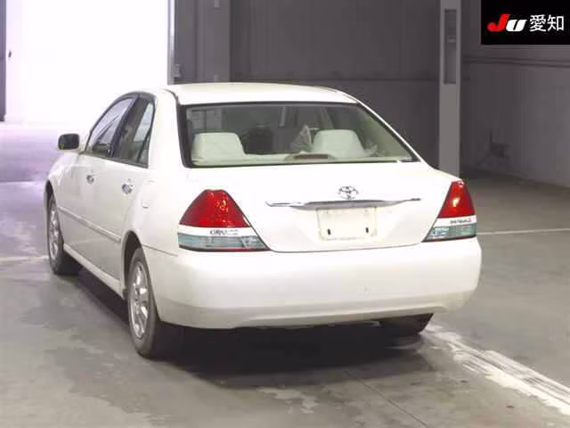 TOYOTA MARK II