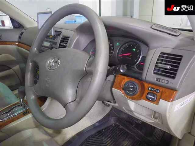 TOYOTA MARK II