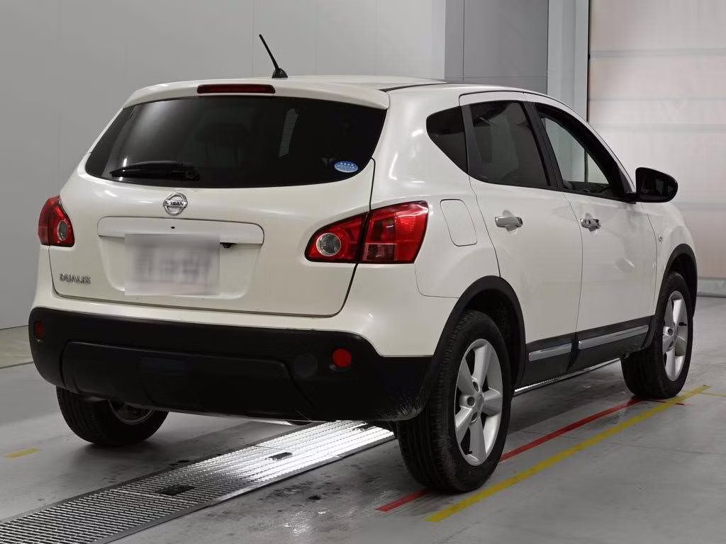 NISSAN DUALIS