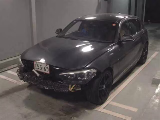 BMW 1-SERIES