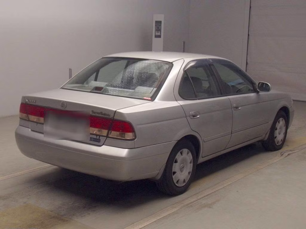NISSAN SUNNY