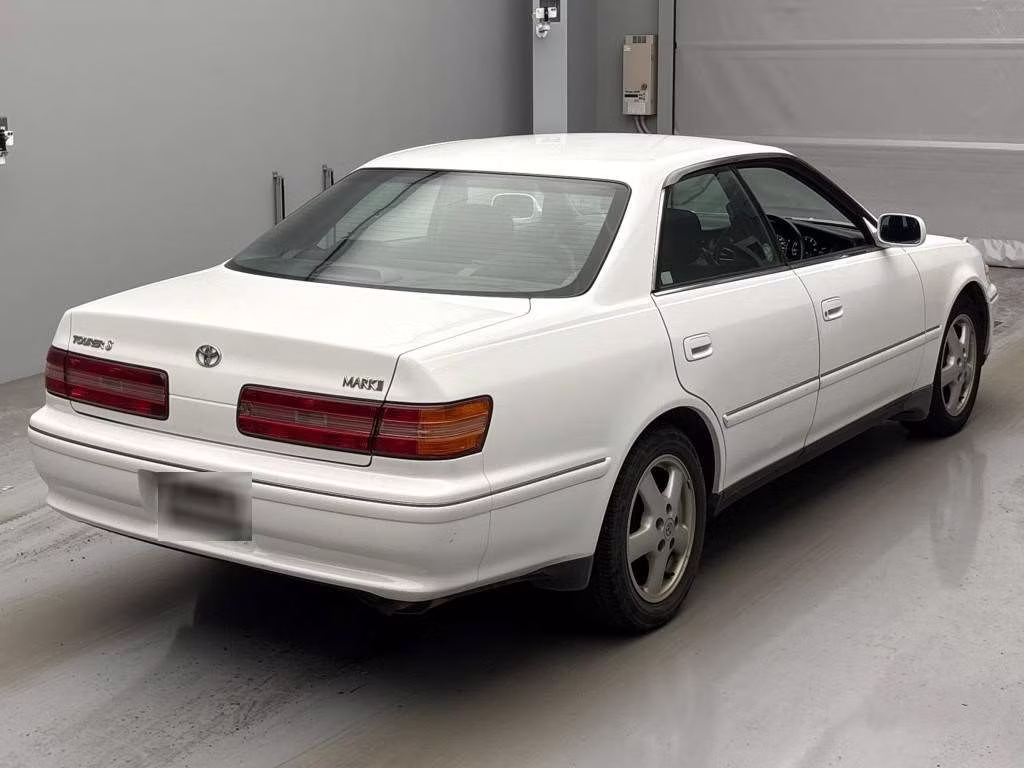 TOYOTA MARK II