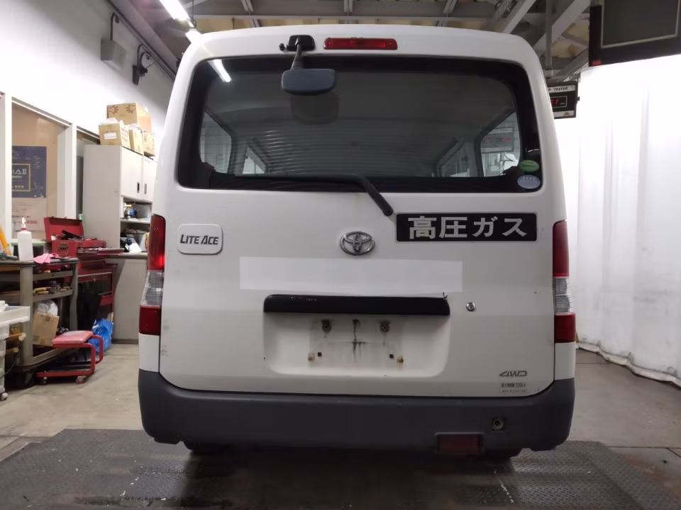 TOYOTA LITE ACE
