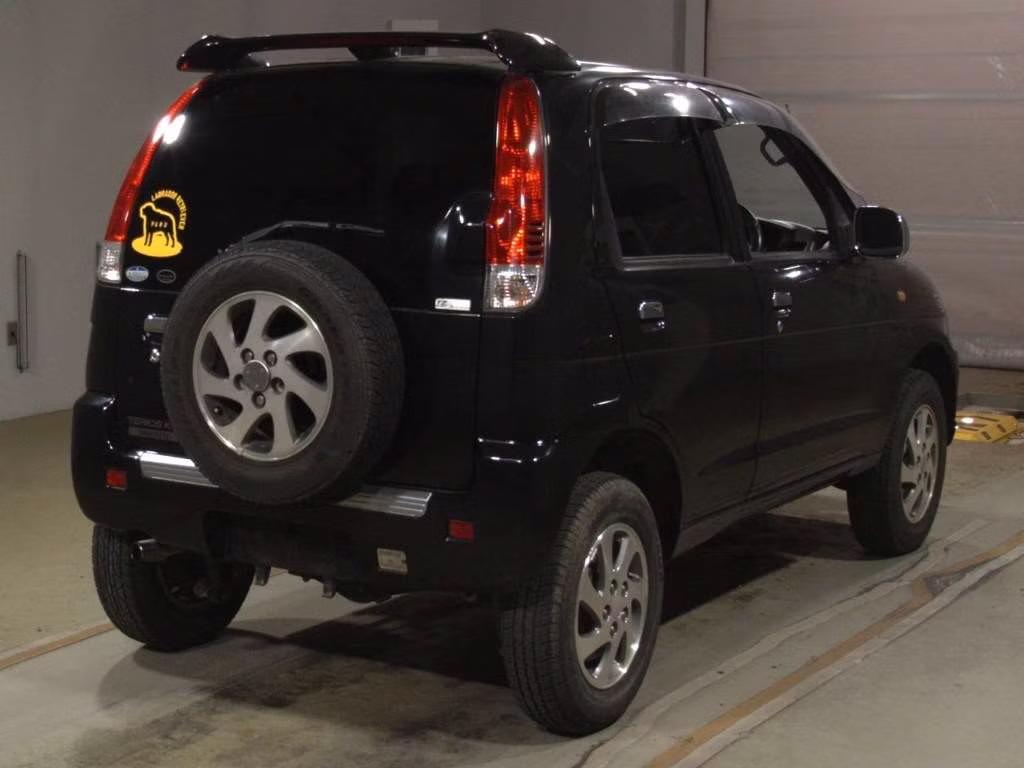 DAIHATSU TERIOS KID