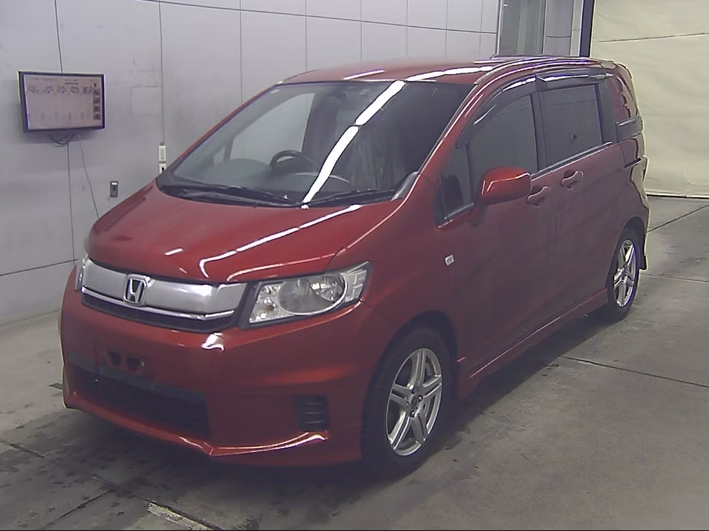 HONDA FREED SPIKE