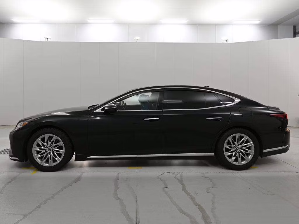 LEXUS LS500