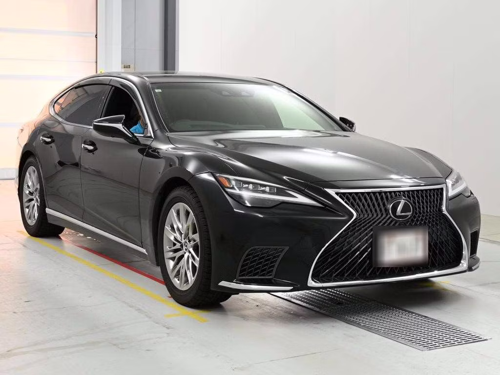 LEXUS LS500