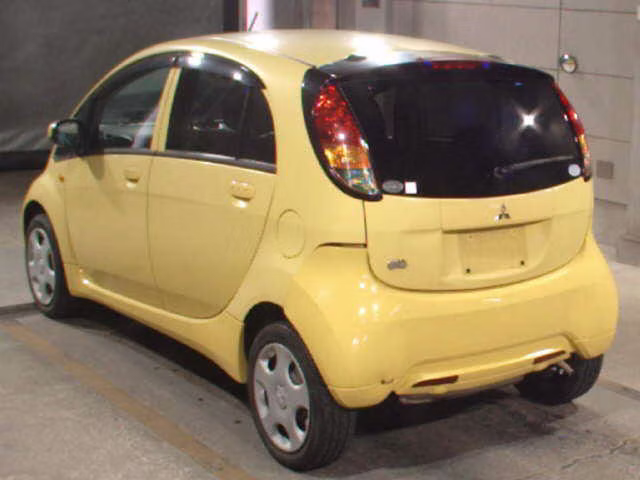 MITSUBISHI I