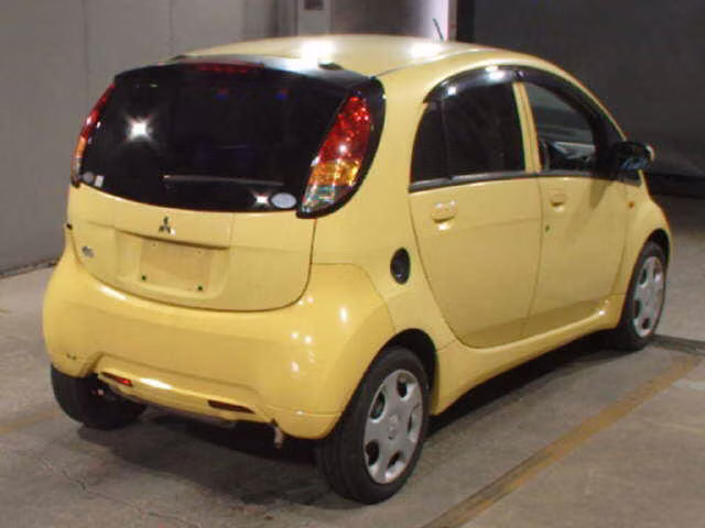 MITSUBISHI I