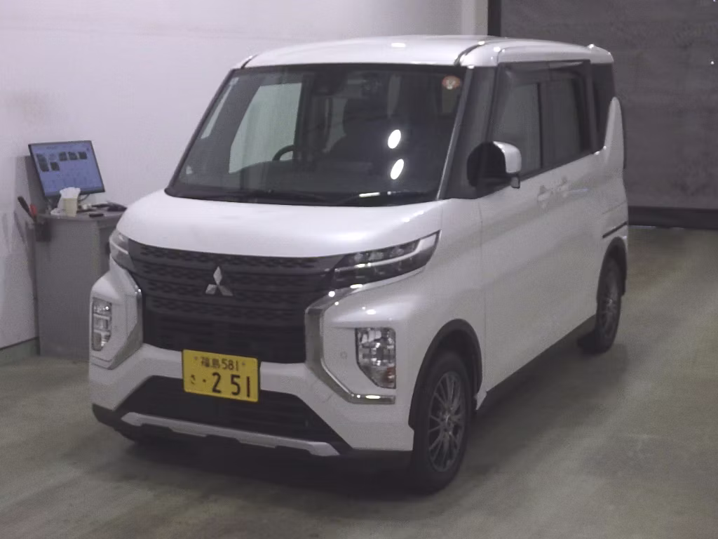 MITSUBISHI EK SPACE