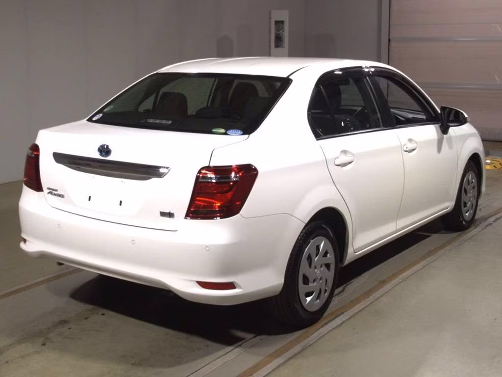 TOYOTA COROLLA AXIO