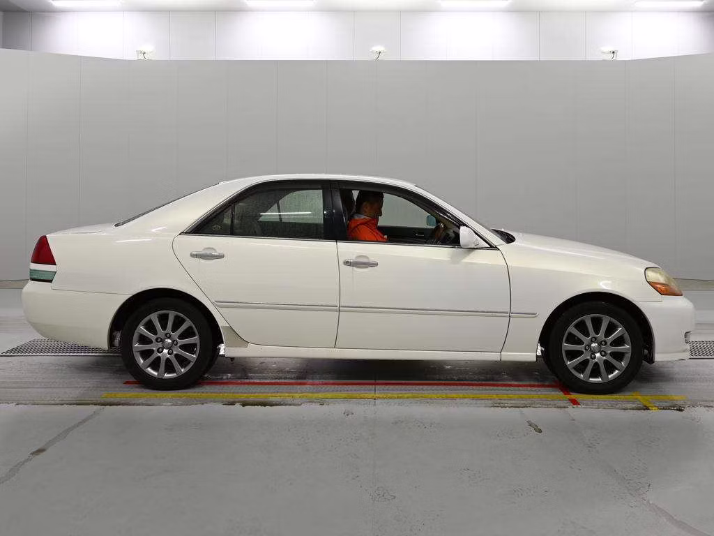 TOYOTA MARK II