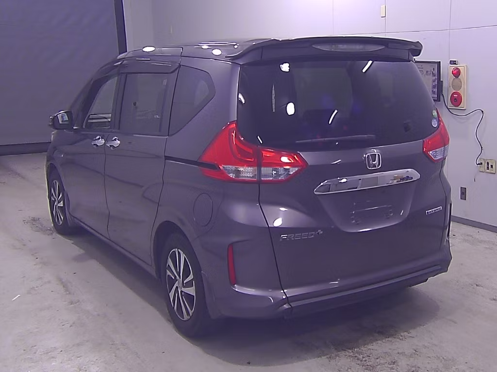 HONDA FREED+