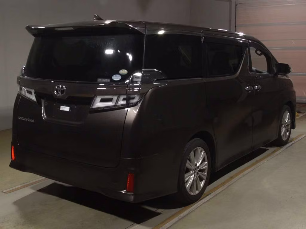 TOYOTA VELLFIRE