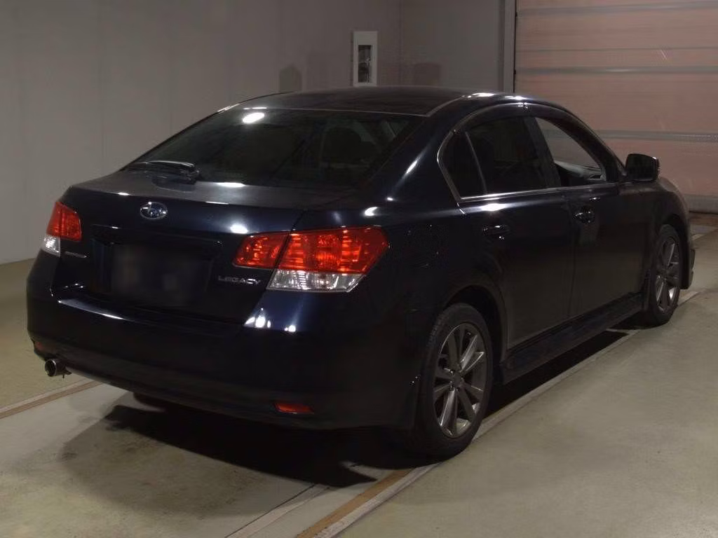 SUBARU LEGACY B4
