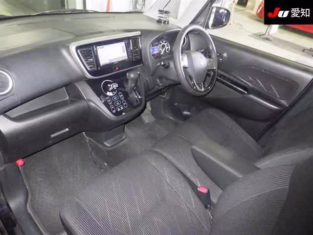 MITSUBISHI EK SPACE