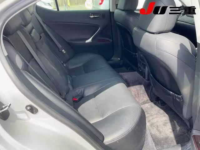 LEXUS IS250