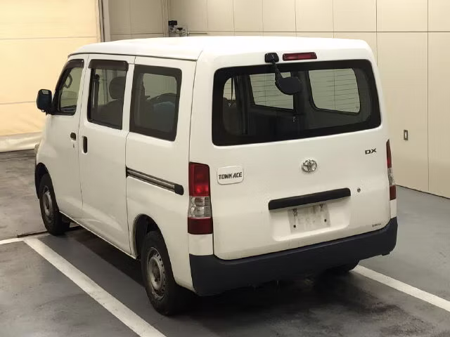 TOYOTA TOWN ACE