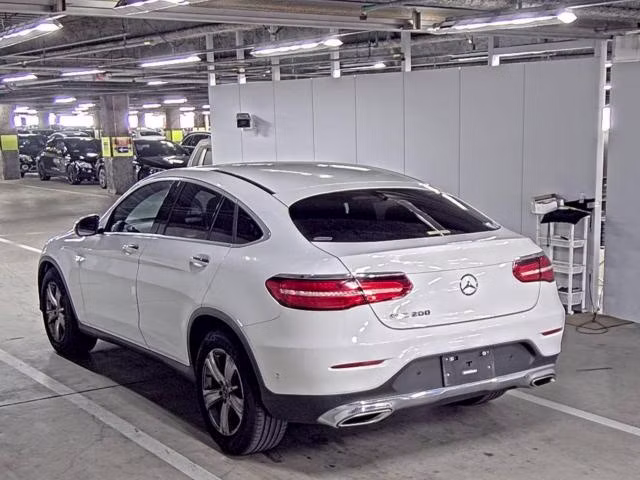 MERCEDES-BENZ GLC COUPE