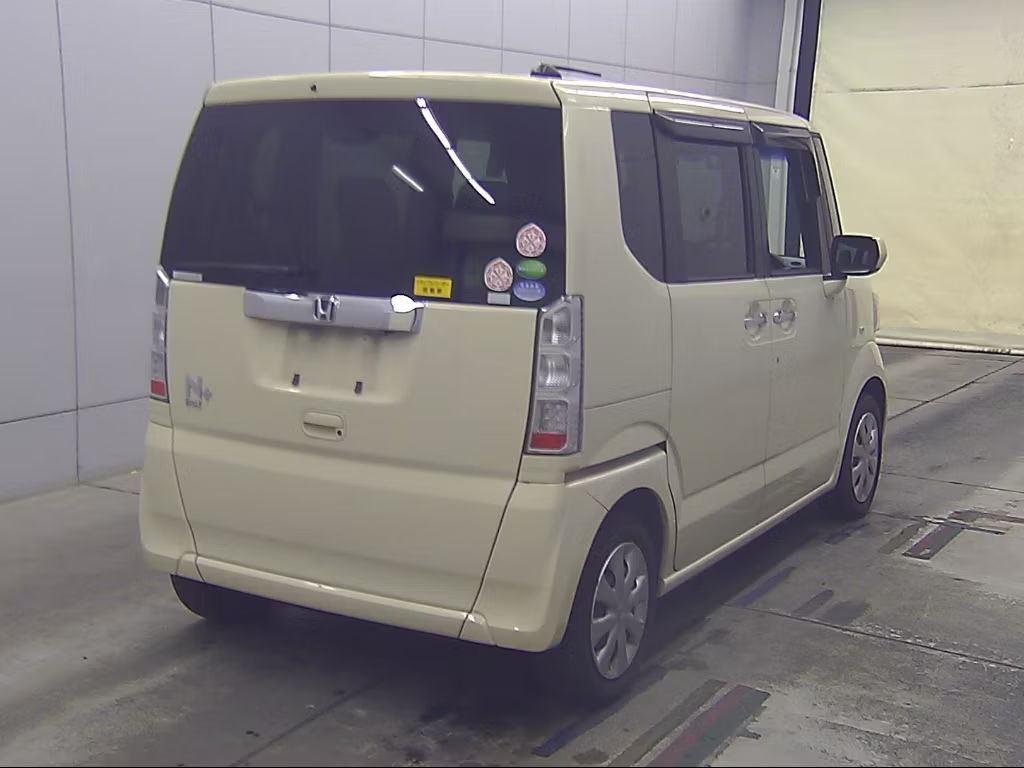 HONDA N-BOX+