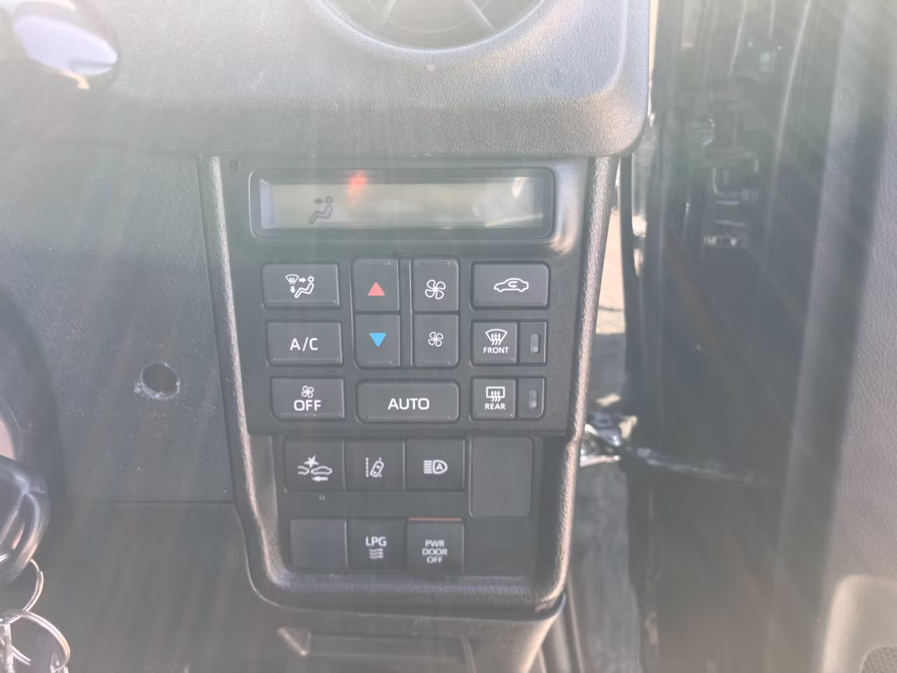 TOYOTA JPN TAXI