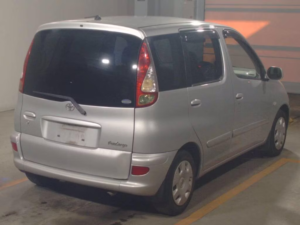 TOYOTA FUNCARGO