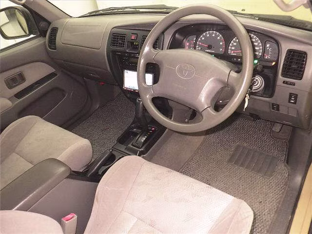 TOYOTA HILUX SURF