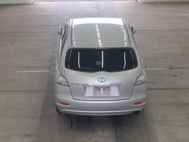 TOYOTA MARK X ZIO