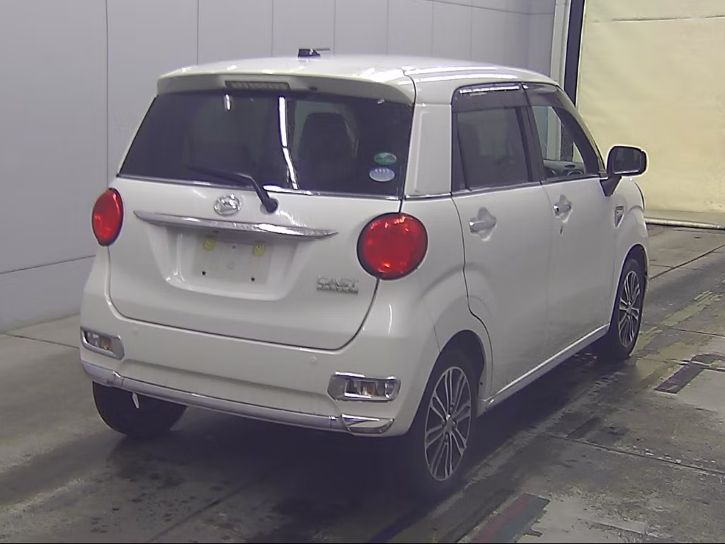 DAIHATSU CAST