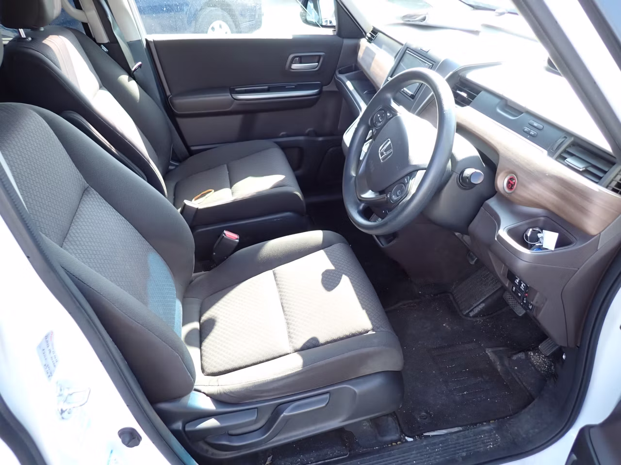 HONDA FREED+