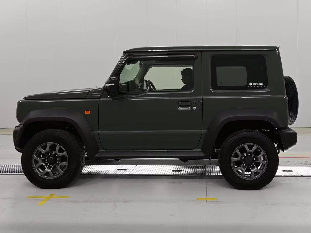 SUZUKI JIMNY SIERRA