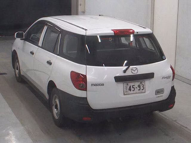 MAZDA FAMILIA
