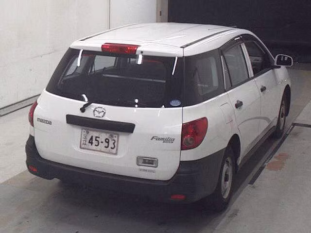 MAZDA FAMILIA