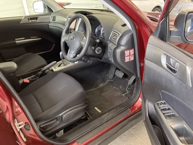 SUBARU FORESTER