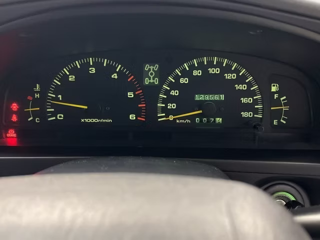 TOYOTA HILUX SURF