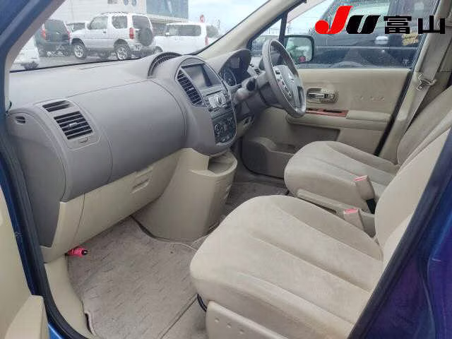 NISSAN LAFESTA