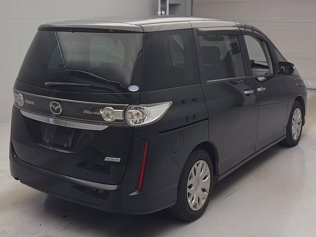 MAZDA BIANTE
