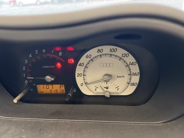 TOYOTA IST