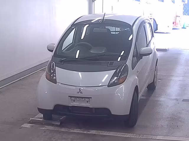 MITSUBISHI I