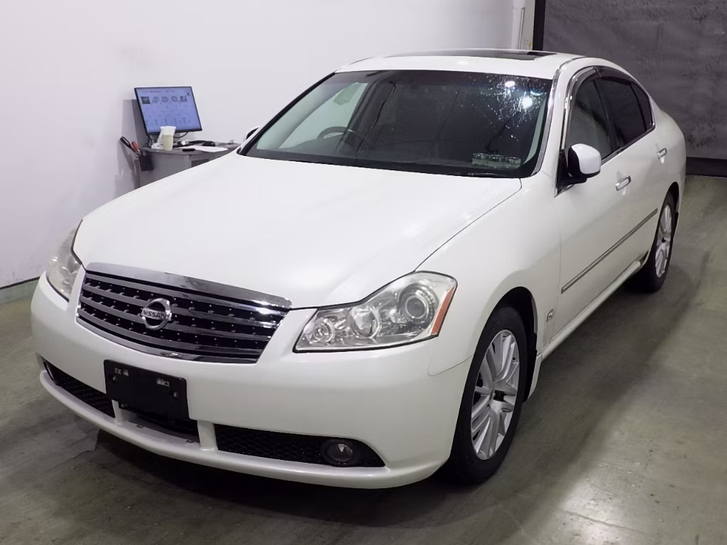 NISSAN FUGA