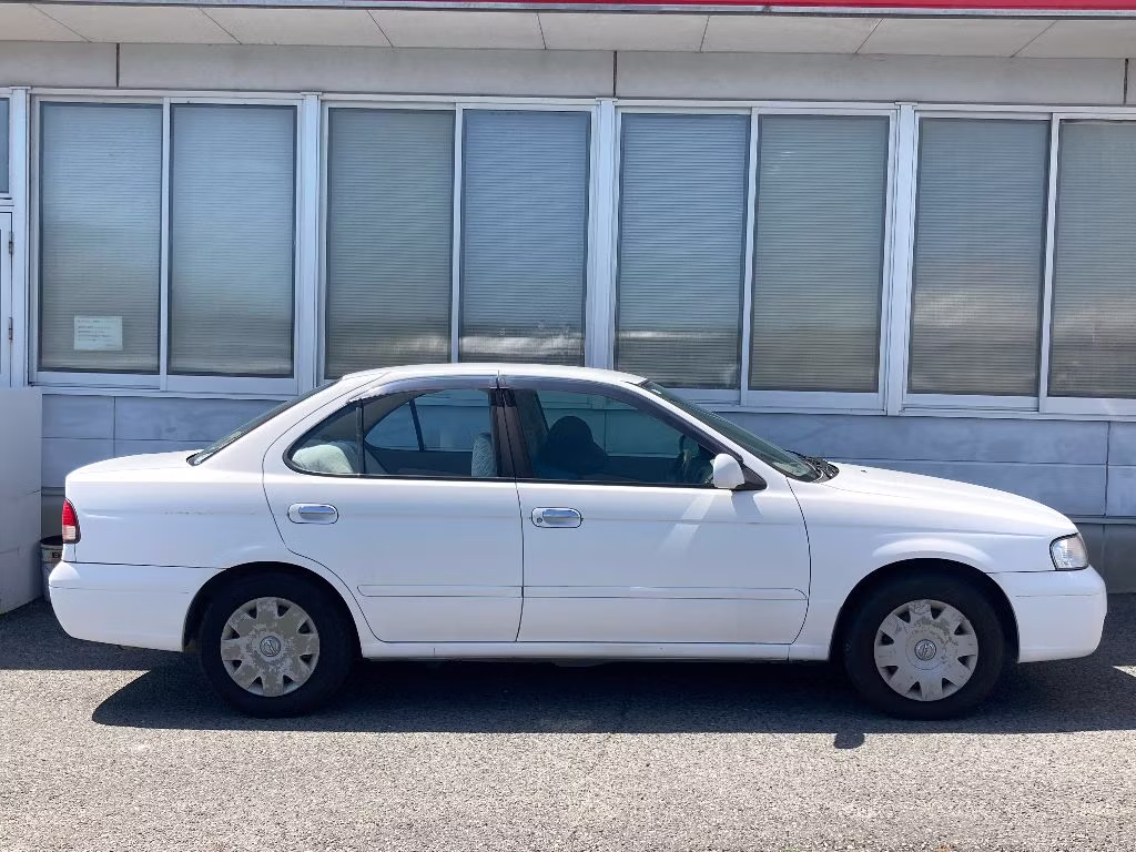 NISSAN SUNNY