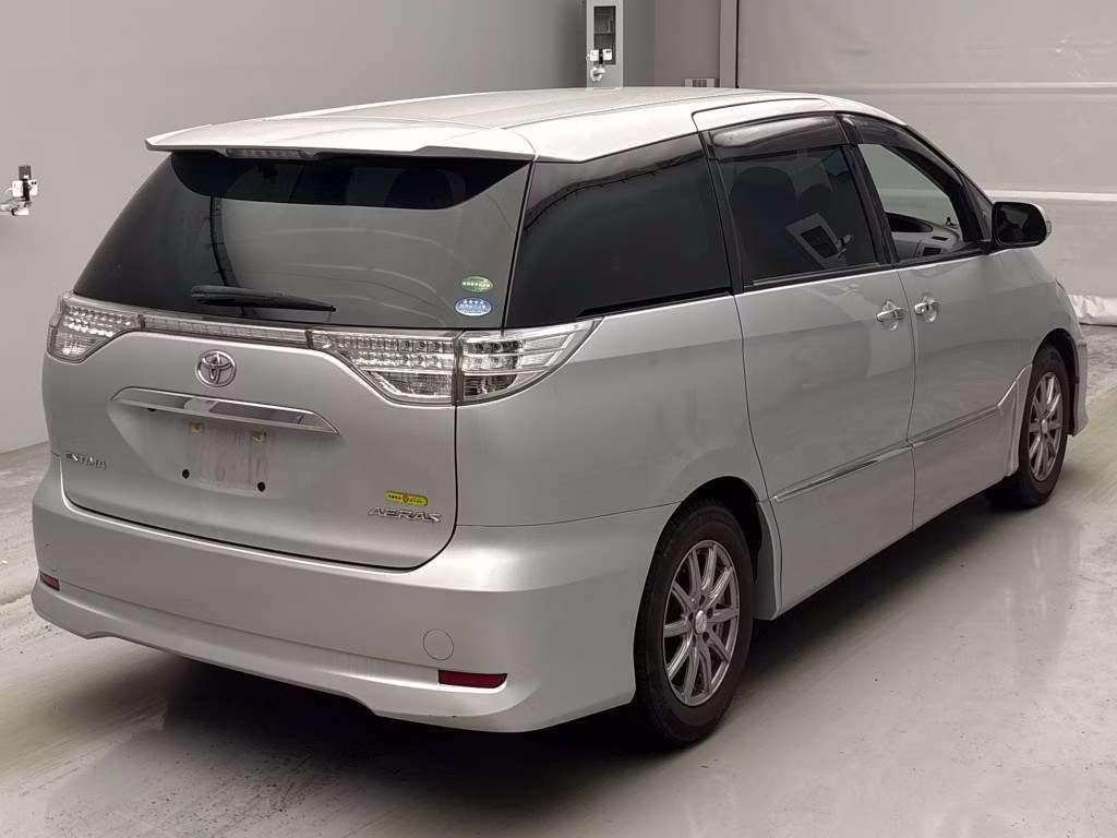 TOYOTA ESTIMA