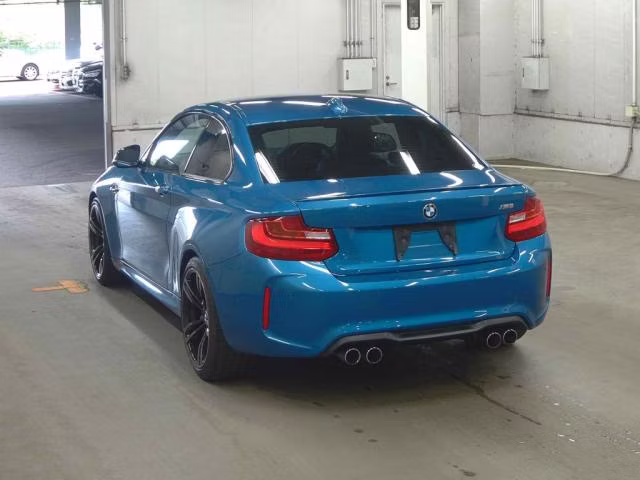 BMW M2