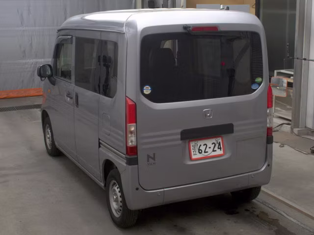HONDA N-VAN
