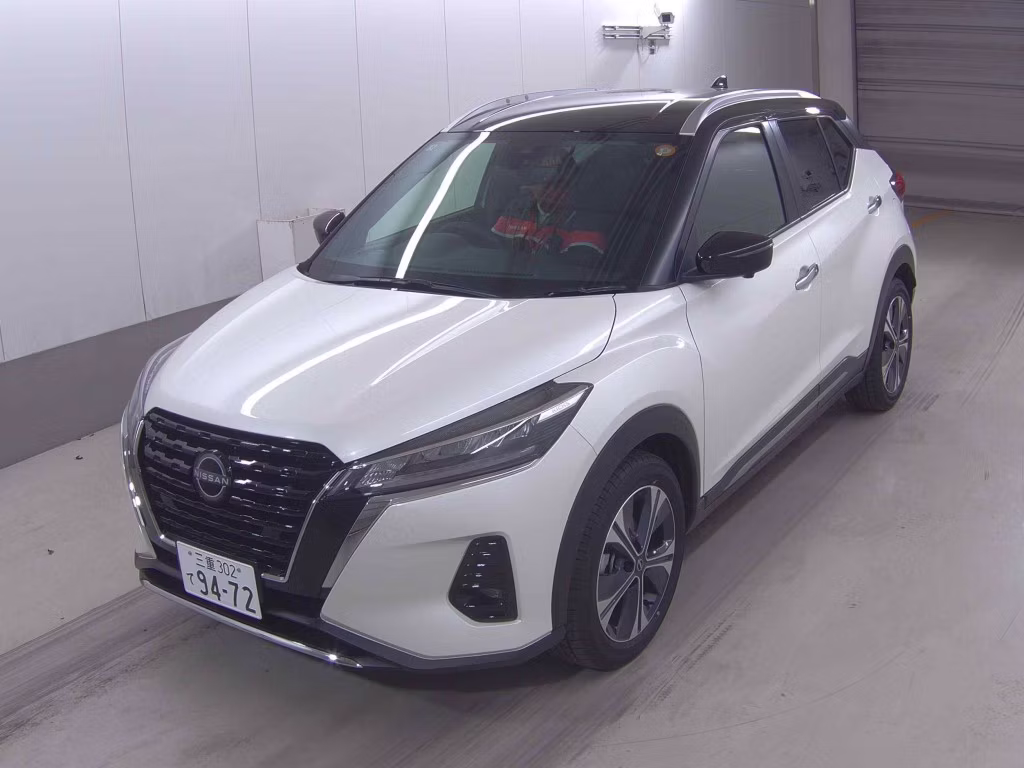 NISSAN KICKS