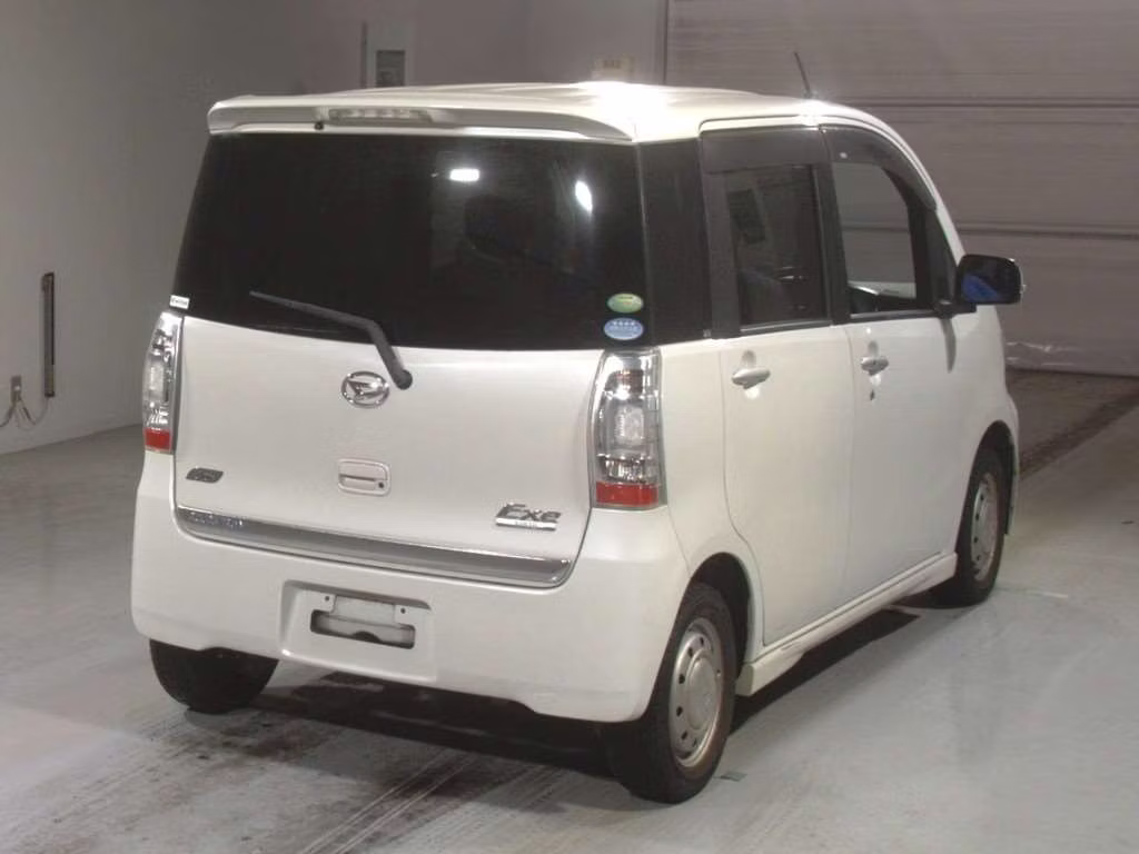 DAIHATSU TANTO EXE
