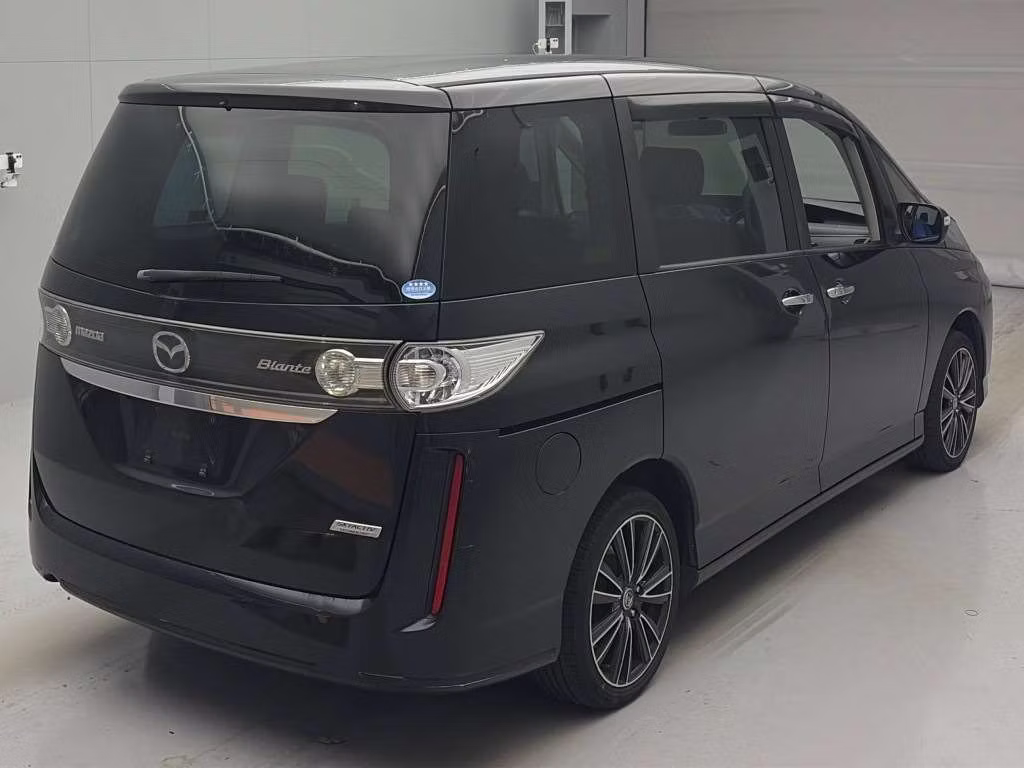 MAZDA BIANTE